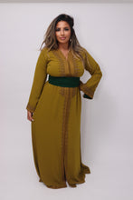 Charger l&#39;image dans la galerie, Caftan Alya vert olive