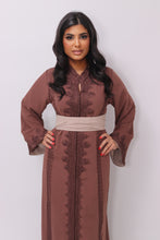 Charger l&#39;image dans la galerie, Caftan Assia chocolat