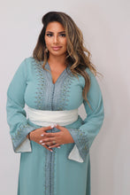 Charger l&#39;image dans la galerie, Caftan Alya vert sauge