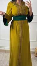 Charger l&#39;image dans la galerie, Caftan Alya vert olive