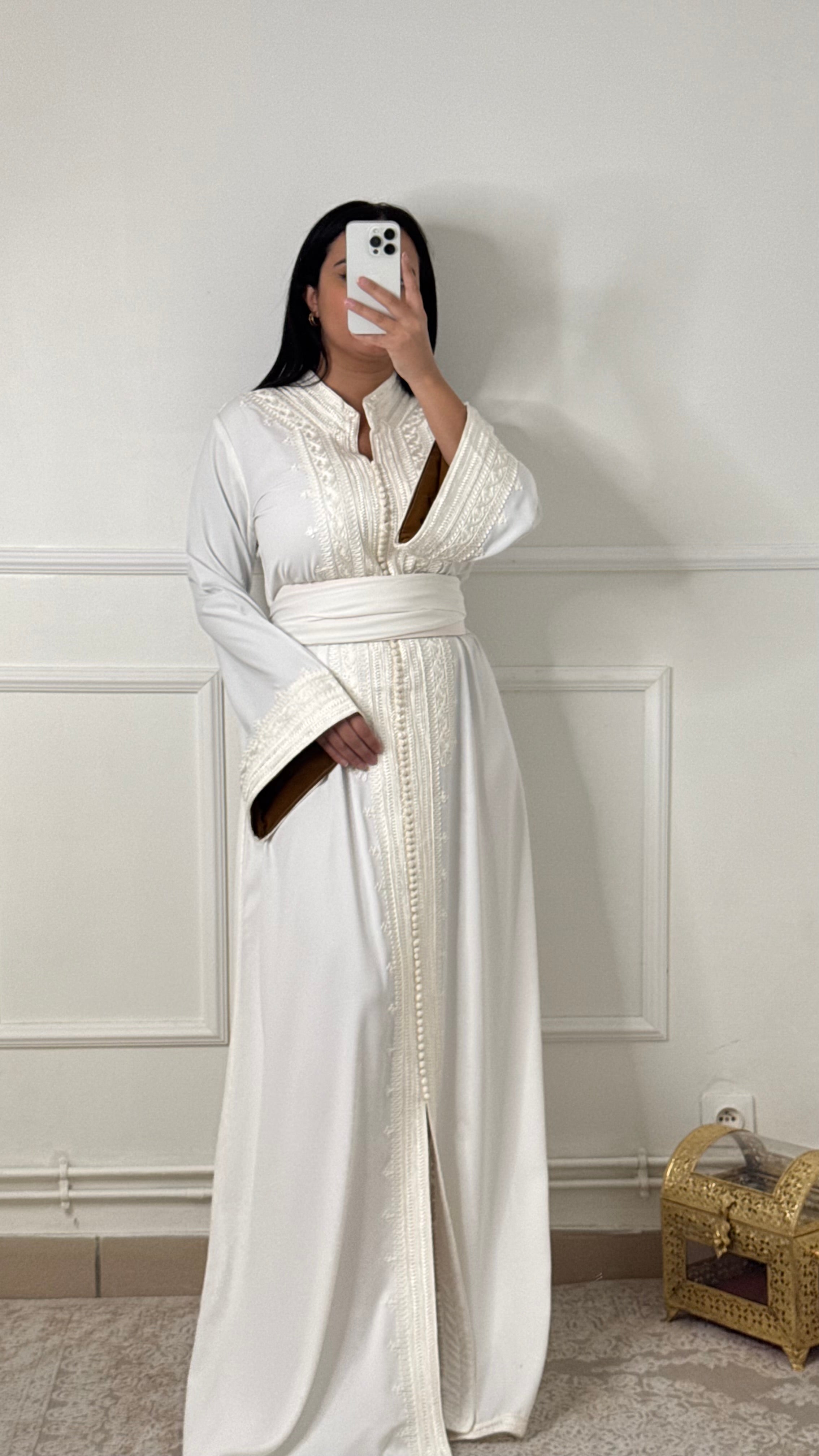 Caftan AMIRA blanc – Caftan Industry - Main Image