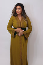 Charger l&#39;image dans la galerie, Caftan Alya vert olive