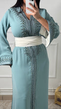 Charger l&#39;image dans la galerie, Caftan Alya vert sauge